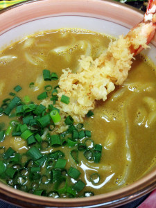 Shimada don noodles in curry flavored soup